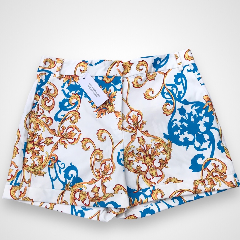 OVI Beautiful White Fancy Shorts with Cuff - LG